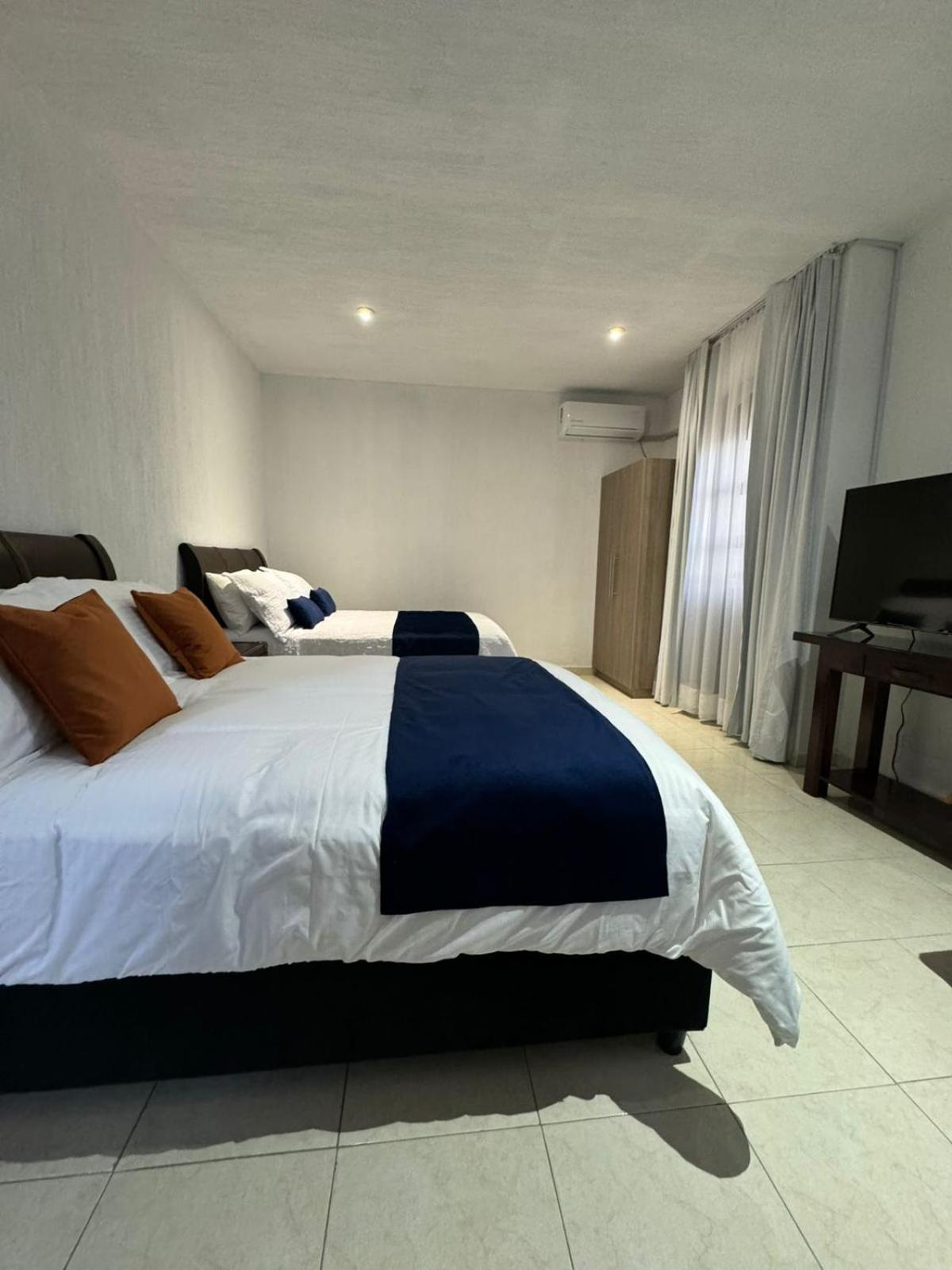 Suite Los Angeles Tecozautla Exterior foto