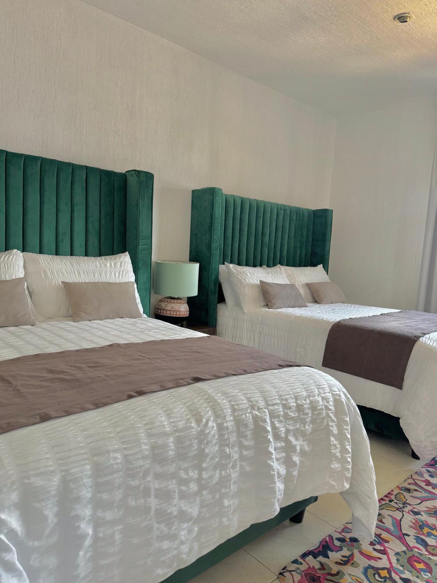 Suite Los Angeles Tecozautla Exterior foto